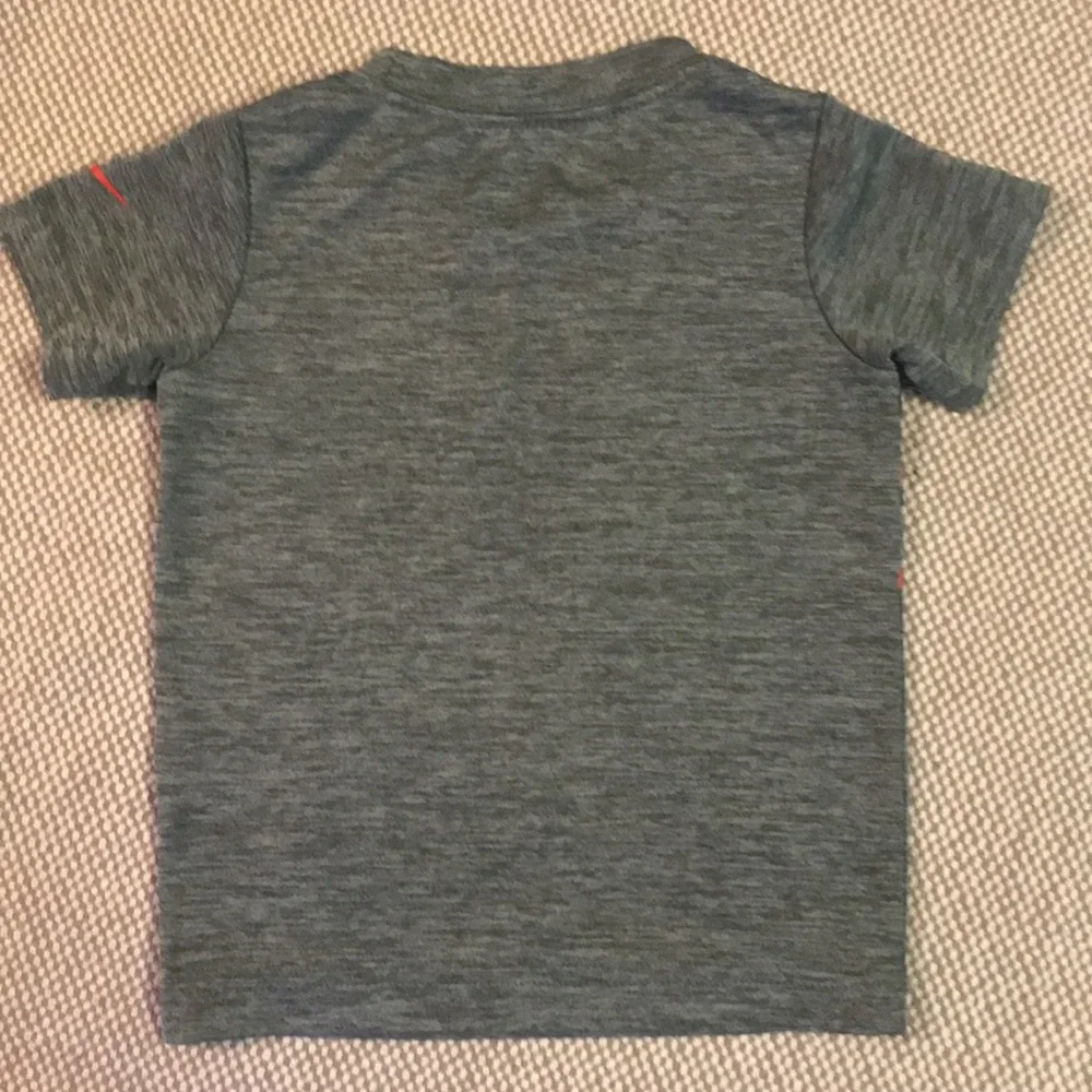 Dri-Fit t-shirt - Picture 2 of 2